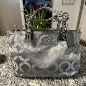 Coach Signature Mia Op Art Lurex Tote
